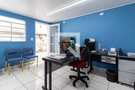 Casa à venda com 500m², 2 quartos e 4 vagasSala - Casa 02