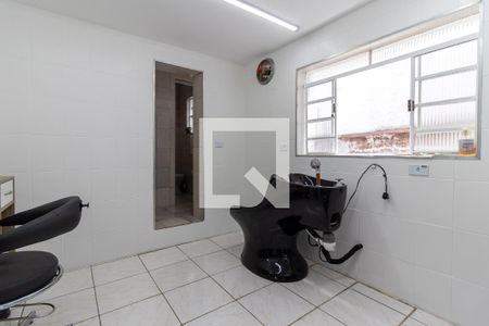 Casa à venda com 500m², 2 quartos e 4 vagasSala 2 - Casa 02