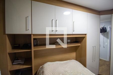 Quarto 1 de apartamento à venda com 2 quartos, 54m² em Vila Carmosina, São Paulo