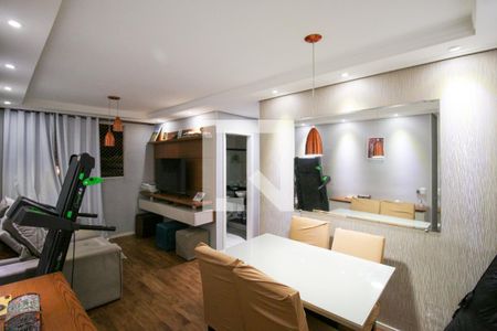 Sala de apartamento para alugar com 2 quartos, 54m² em Vila Carmosina, São Paulo