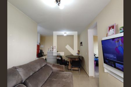 Sala de apartamento para alugar com 2 quartos, 48m² em Vila Correa, Ferraz de Vasconcelos