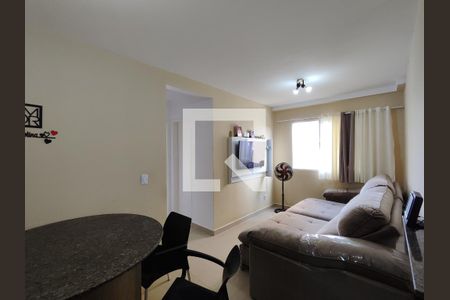 Sala de apartamento para alugar com 2 quartos, 48m² em Vila Correa, Ferraz de Vasconcelos