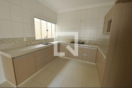 Casa à venda com 450m², 5 quartos e 6 vagas
