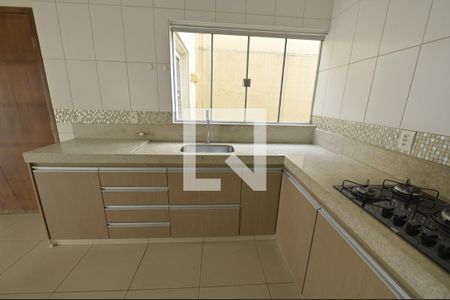 Casa à venda com 450m², 5 quartos e 6 vagas
