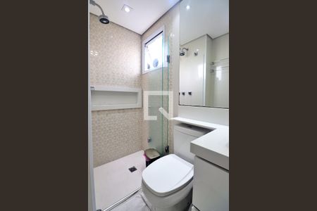Apartamento à venda com 72m², 2 quartos e 2 vagasBanheiro do Quarto 1 - Suíte