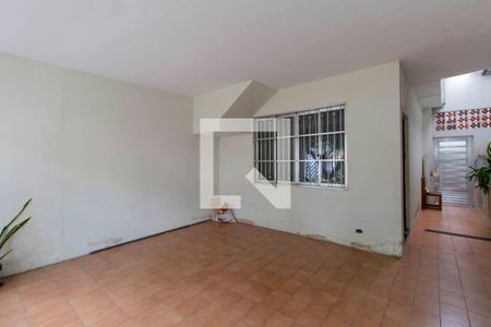 Casa à venda com 222m², 3 quartos e 2 vagas Casa à venda com 222m², 3 quartos e 2 vagasGaragem