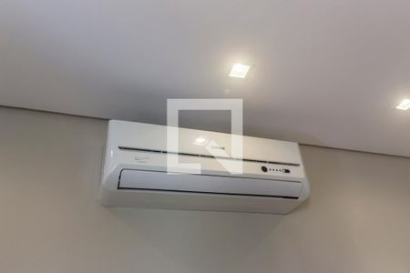 Detalhe de casa de condomínio à venda com 5 quartos, 540m² em Alphaville Residencial Zero, Barueri