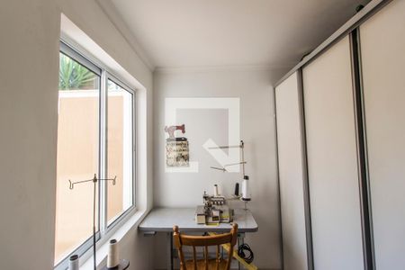 Casa de condomínio à venda com 540m², 5 quartos e 6 vagasQuarto