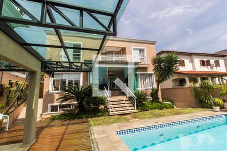 Casa de condomínio à venda com 540m², 5 quartos e 6 vagasPiscina
