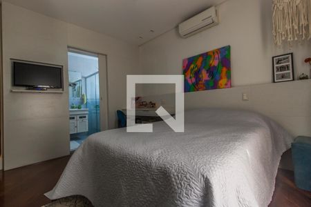 Casa de condomínio à venda com 540m², 5 quartos e 6 vagasSuíte 2