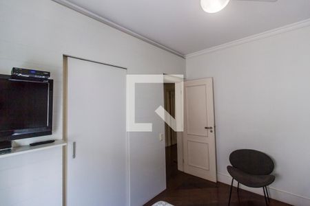 Casa de condomínio à venda com 540m², 5 quartos e 6 vagasSuíte 3