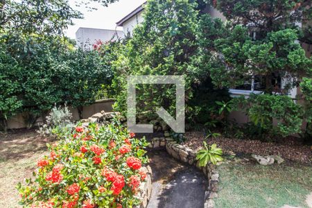 Casa de condomínio à venda com 540m², 5 quartos e 6 vagasVista da Rua