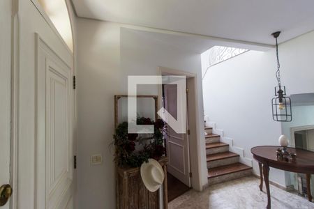 Casa de condomínio à venda com 540m², 5 quartos e 6 vagasHall de entrada