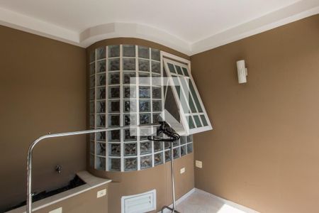 Casa de condomínio à venda com 540m², 5 quartos e 6 vagasVaranda