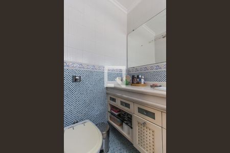 Casa de condomínio à venda com 540m², 5 quartos e 6 vagasBanheiro da Suíte 2