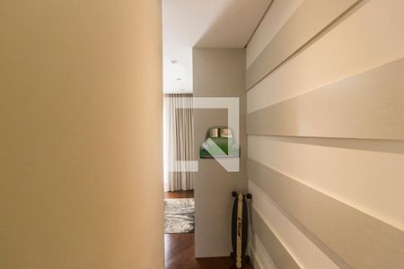 Casa de condomínio à venda com 540m², 5 quartos e 6 vagasCloset da suíte