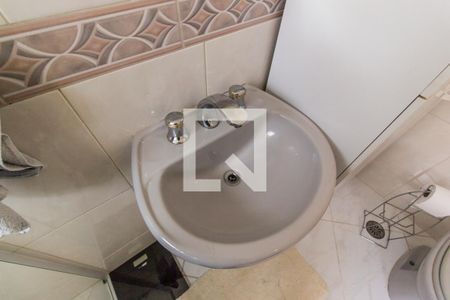 Casa de condomínio à venda com 540m², 5 quartos e 6 vagasDetalhe do banheiro