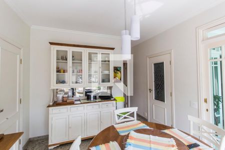 Casa de condomínio à venda com 540m², 5 quartos e 6 vagasSala de Jantar