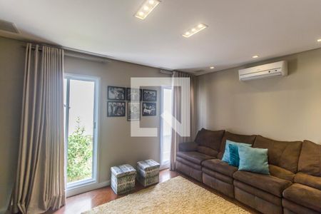 Sala de TV de casa de condomínio à venda com 5 quartos, 540m² em Alphaville Residencial Zero, Barueri