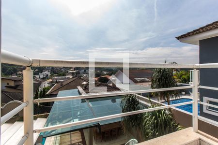 Casa de condomínio à venda com 540m², 5 quartos e 6 vagasVaranda