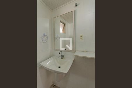 Apartamento para alugar com 81m², 2 quartos e 1 vaga Apartamento para alugar com 81m², 2 quartos e 1 vagaBanheiro Corredor