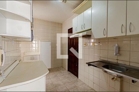 Apartamento para alugar com 81m², 2 quartos e 1 vaga Apartamento para alugar com 81m², 2 quartos e 1 vagaCozinha