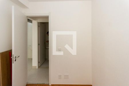 Quarto 01 de apartamento para alugar com 2 quartos, 33m² em Vila Ema, São Paulo