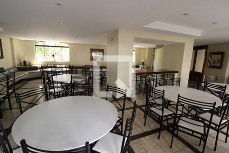 Apartamento à venda com 157m², 3 quartos e 2 vagasSalão de Festas