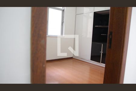 Apartamento à venda com 100m², 2 quartos e sem vagaquarto 2