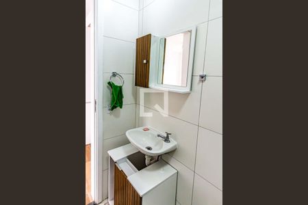 Apartamento para alugar com 31m², 2 quartos e sem vaga Apartamento para alugar com 31m², 2 quartos e sem vagaBanheiro