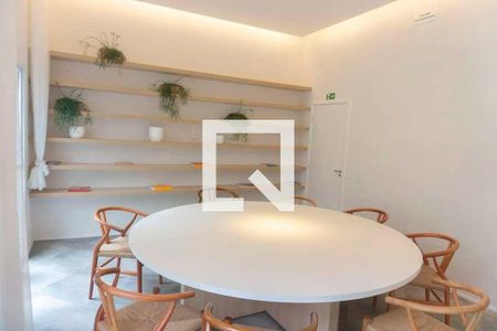 Apartamento para alugar com 31m², 2 quartos e sem vaga Apartamento para alugar com 31m², 2 quartos e sem vagaSalão de festas