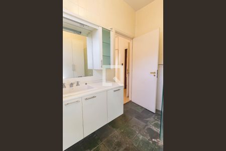 Banheiro da Suíte 1 de casa à venda com 4 quartos, 393m² em Butantã, São Paulo