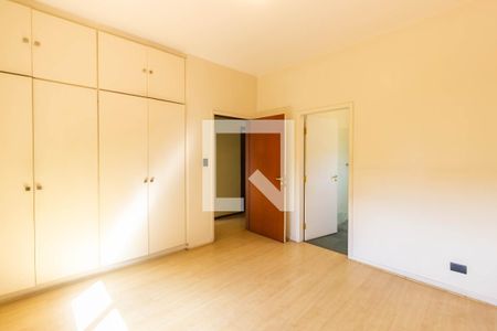 Suíte 1 de casa à venda com 4 quartos, 393m² em Butantã, São Paulo