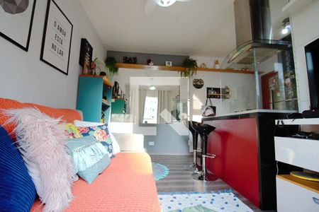 Sala  de apartamento para alugar com 2 quartos, 55m² em Jardim Ampliação, São Paulo