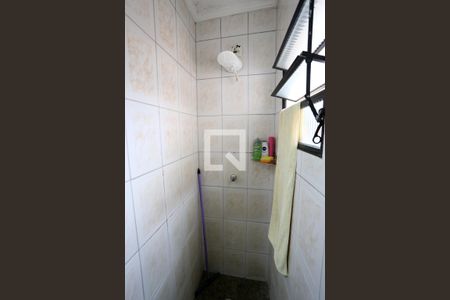 Casa à venda com 130m², 3 quartos e 2 vagasBanheiro