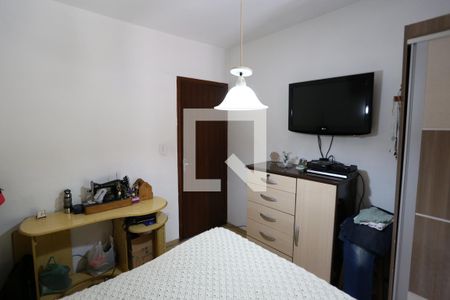 Casa à venda com 130m², 3 quartos e 2 vagasSuíte