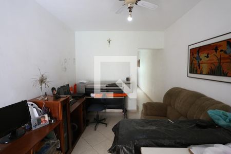Sala de casa à venda com 3 quartos, 130m² em Vila Guilhermina, São Paulo