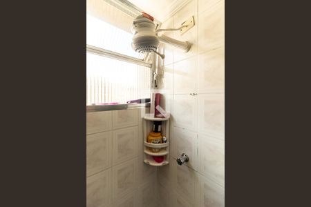 Apartamento para alugar com 44m², 1 quarto e sem vagaBanheiro - Chuveiro