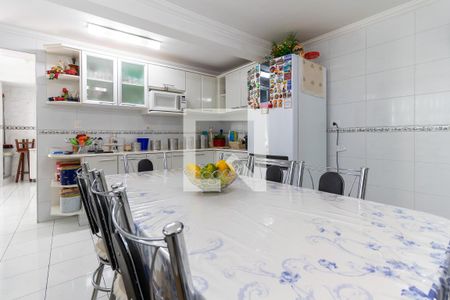 Casa à venda com 250m², 4 quartos e 1 vagaCozinha