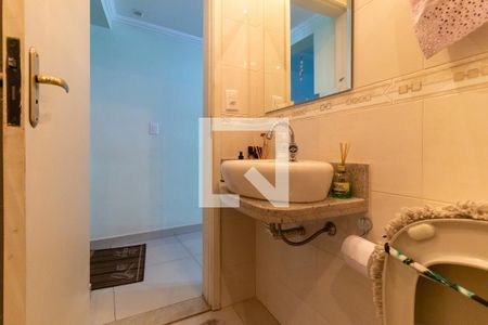 Casa à venda com 250m², 4 quartos e 1 vagaLavabo