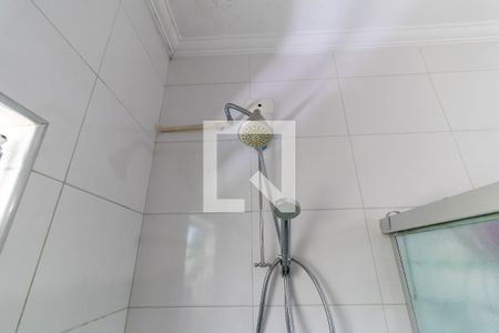 Casa à venda com 250m², 4 quartos e 1 vagaChuveiro