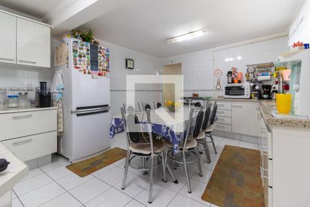 Casa à venda com 250m², 4 quartos e 1 vagaCozinha