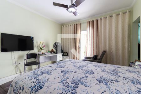 Casa à venda com 250m², 4 quartos e 1 vagaQuarto Suíte