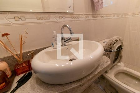 Casa à venda com 250m², 4 quartos e 1 vagaLavabo