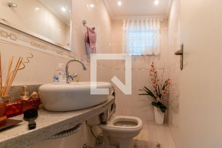 Casa à venda com 250m², 4 quartos e 1 vagaLavabo