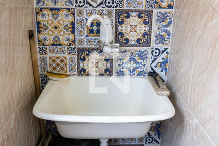 Apartamento para alugar com 50m², 2 quartos e 2 vagas Apartamento para alugar com 50m², 2 quartos e 2 vagasCozinha e Área de Serviço