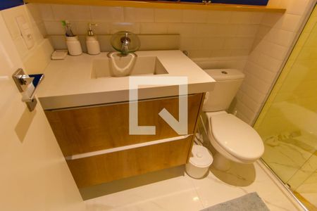 Apartamento à venda com 65m², 2 quartos e 1 vagaBanheiro da Suíte