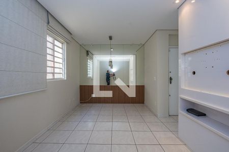 Sala de apartamento para alugar com 3 quartos, 92m² em Padre Eustáquio, Belo Horizonte