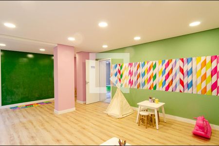 Apartamento para alugar com 37m², 2 quartos e sem vaga Apartamento para alugar com 37m², 2 quartos e sem vagaBrinquedoteca