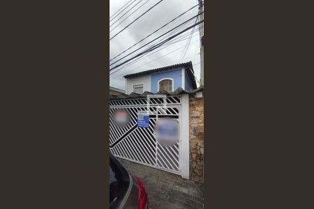 Casa à venda com 180m², 3 quartos e 2 vagasFachada